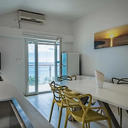 Mario - Rogoznica Apartament *
