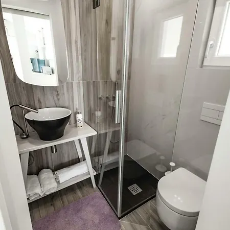 Mario - Rogoznica Apartament