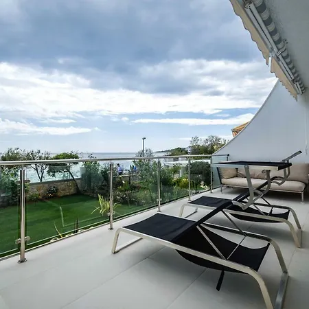 Mario - Rogoznica Apartament